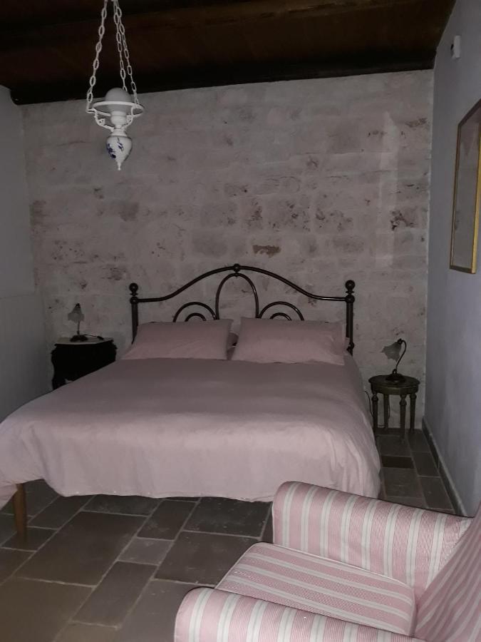 Fontana Vecchia B&B Castellana Grotte Exterior photo